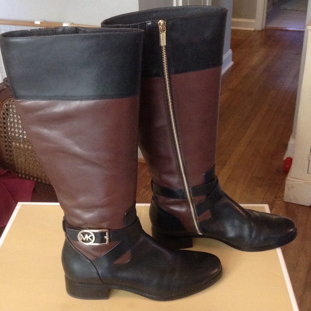 MICHAEL KORS BRYCE TALL BOOT *Lower price*